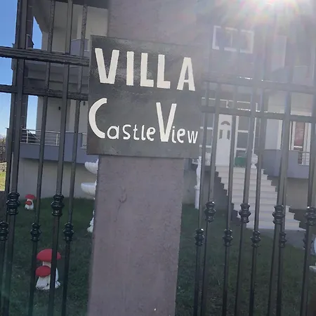 ヴィラ Castle View